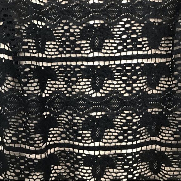 Sangria Black Lace Overlay Beaded Short Sleeve Sheath Dress - Picture 13 of 16